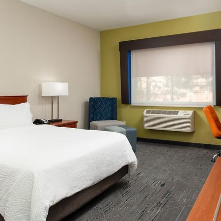 Holiday Inn Express Hotel & Suites Farmington By Ihg Ngoại thất bức ảnh