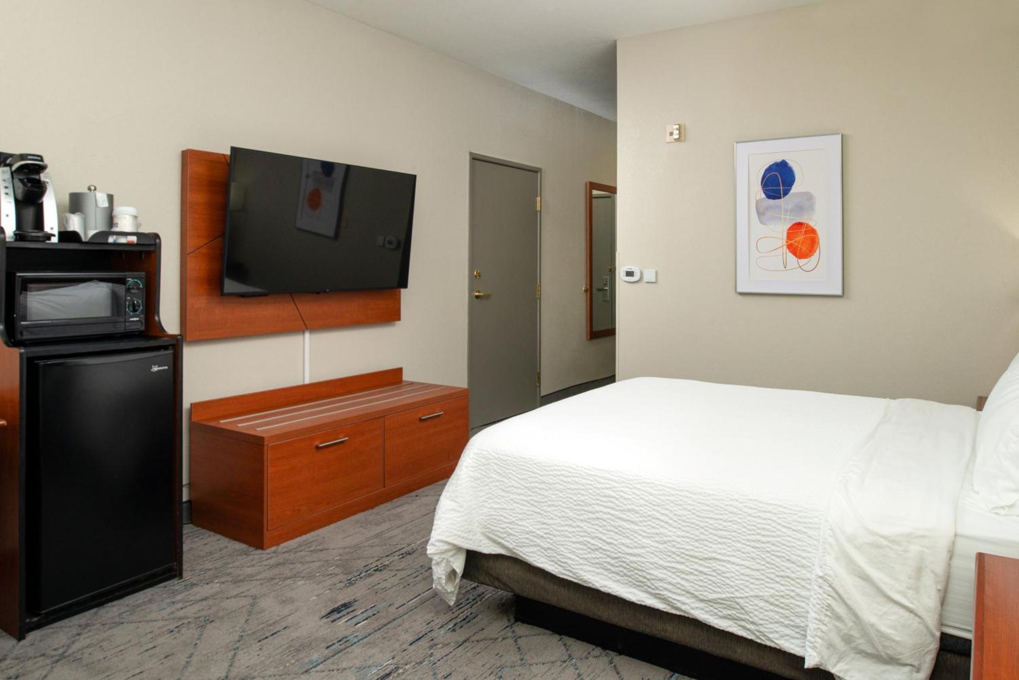 Holiday Inn Express Hotel & Suites Farmington By Ihg Ngoại thất bức ảnh
