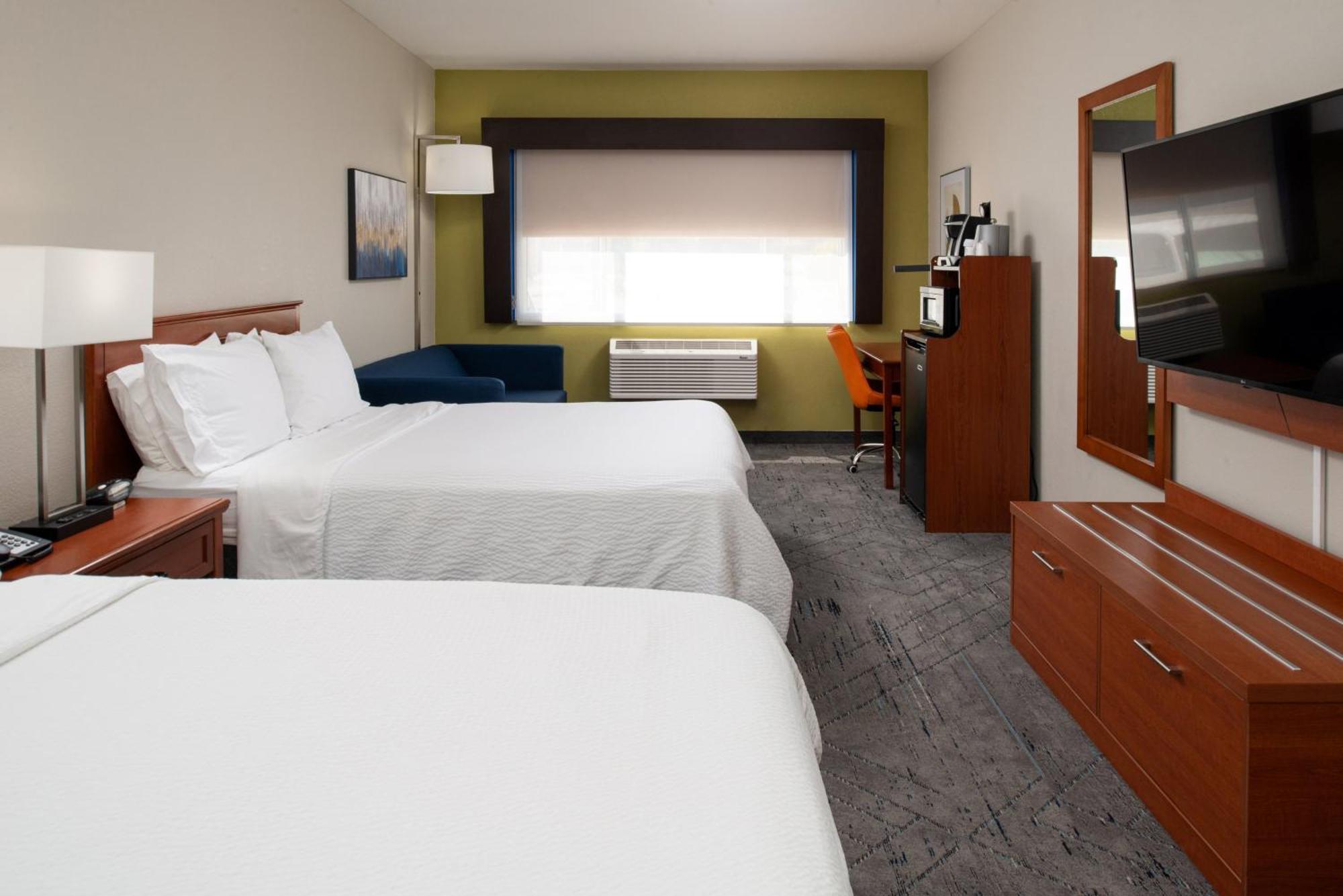 Holiday Inn Express Hotel & Suites Farmington By Ihg Ngoại thất bức ảnh