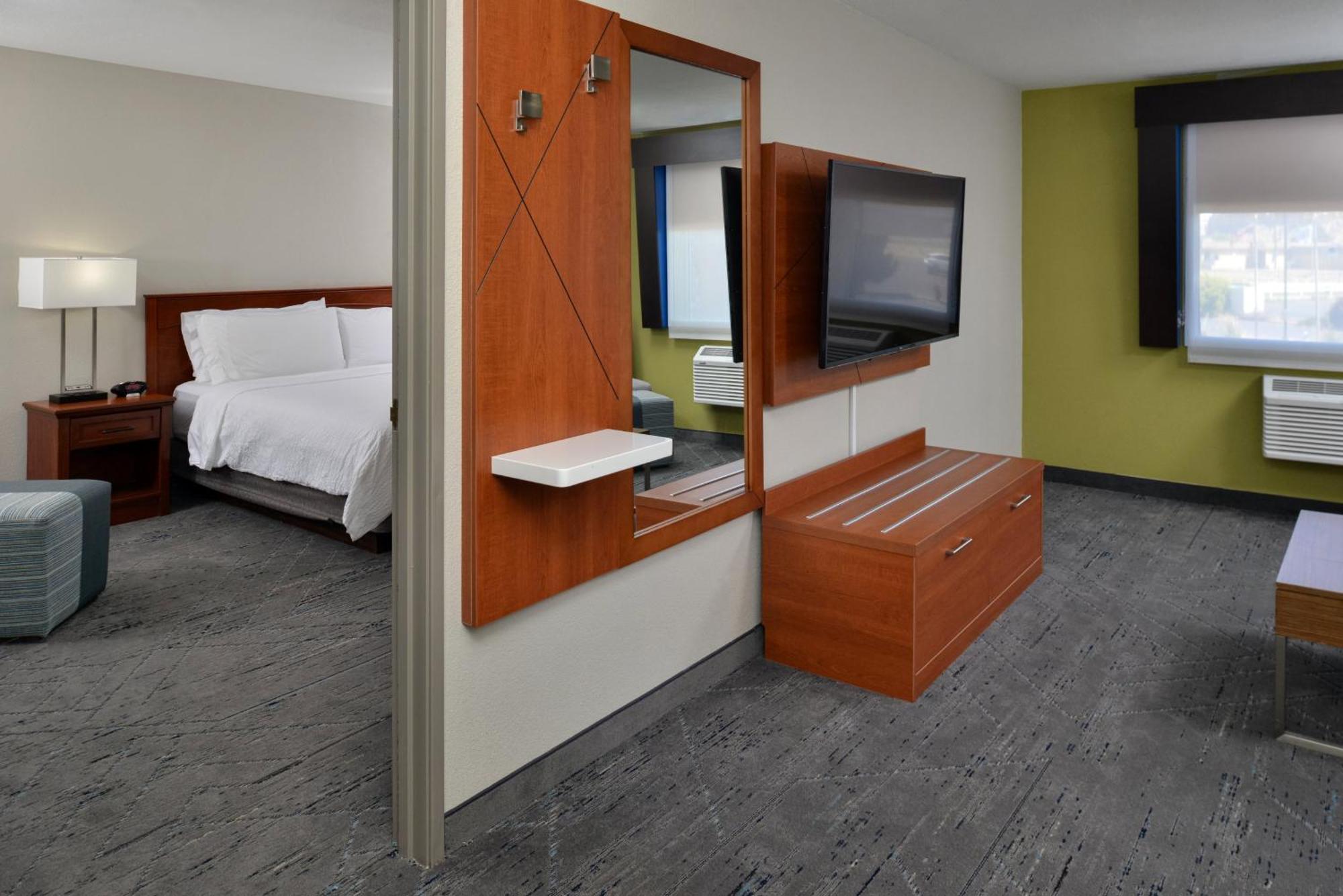 Holiday Inn Express Hotel & Suites Farmington By Ihg Ngoại thất bức ảnh