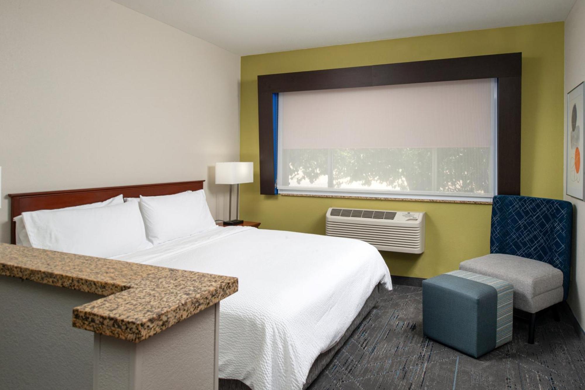Holiday Inn Express Hotel & Suites Farmington By Ihg Ngoại thất bức ảnh