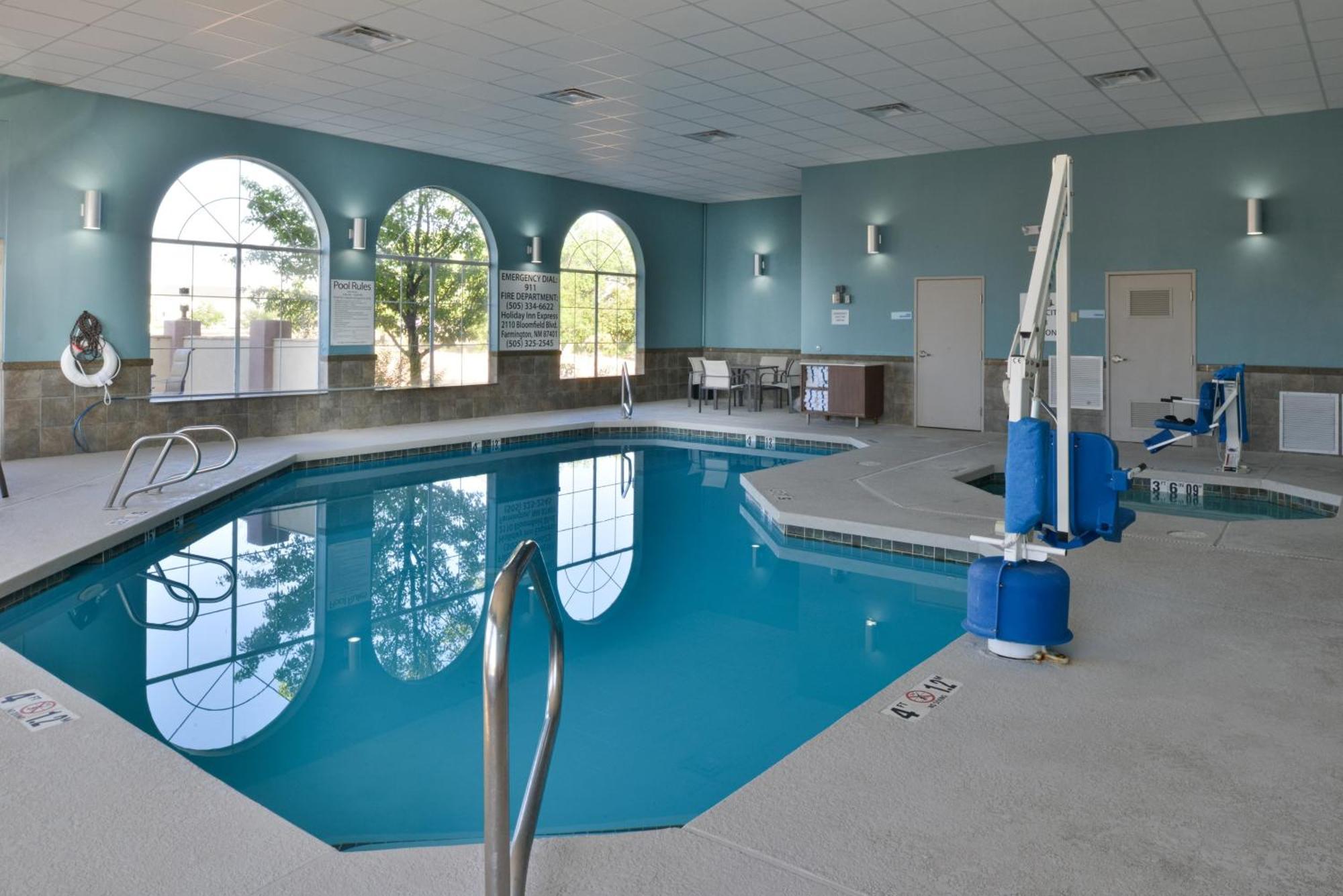 Holiday Inn Express Hotel & Suites Farmington By Ihg Ngoại thất bức ảnh
